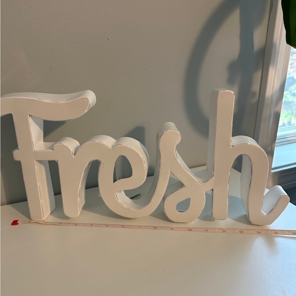 ‘Fresh’ Home Decor - Picture 3 of 6